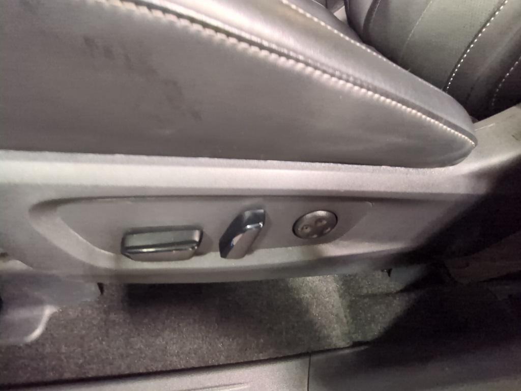 used 2025 INFINITI QX60 car, priced at $43,108