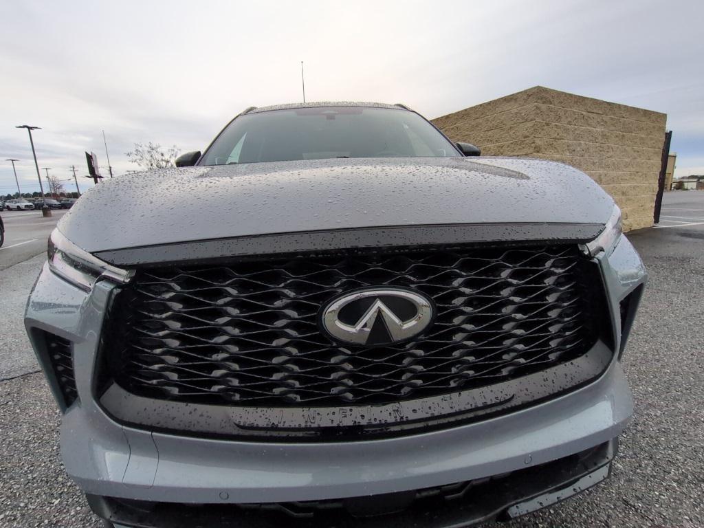 used 2025 INFINITI QX60 car, priced at $43,108