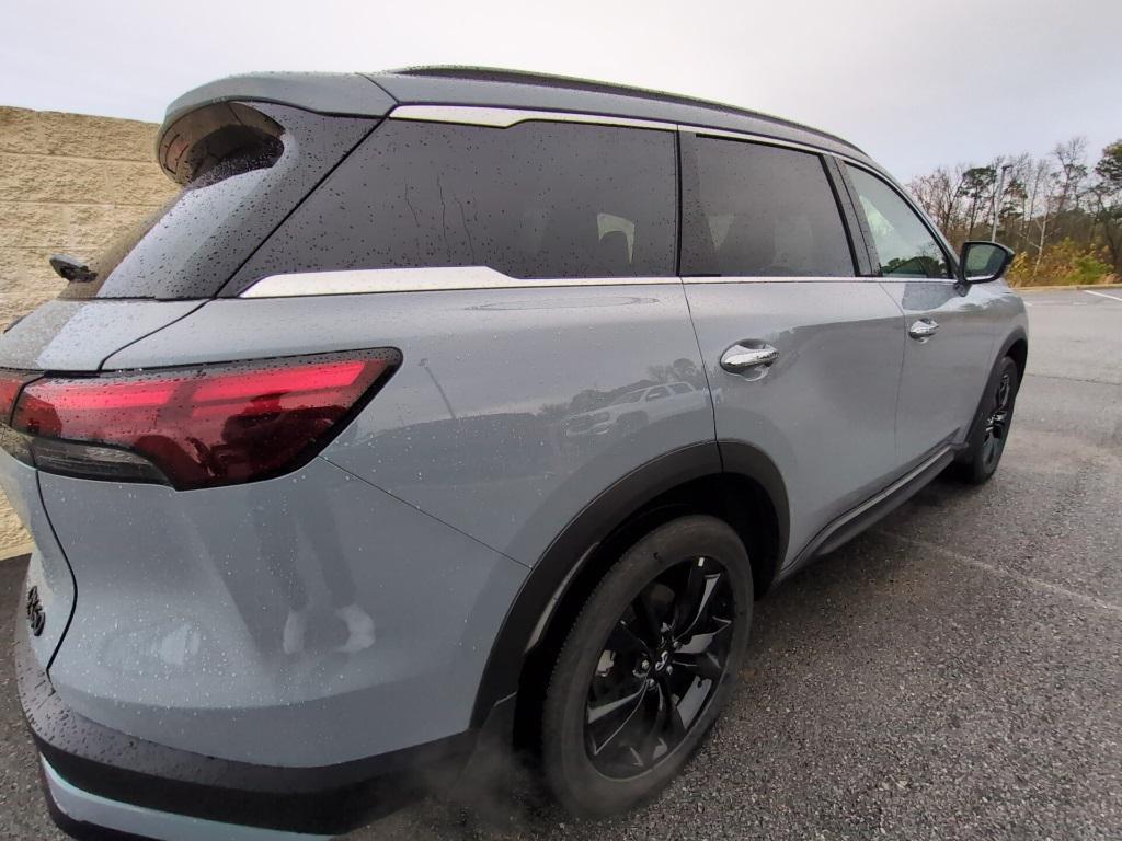 used 2025 INFINITI QX60 car, priced at $43,108