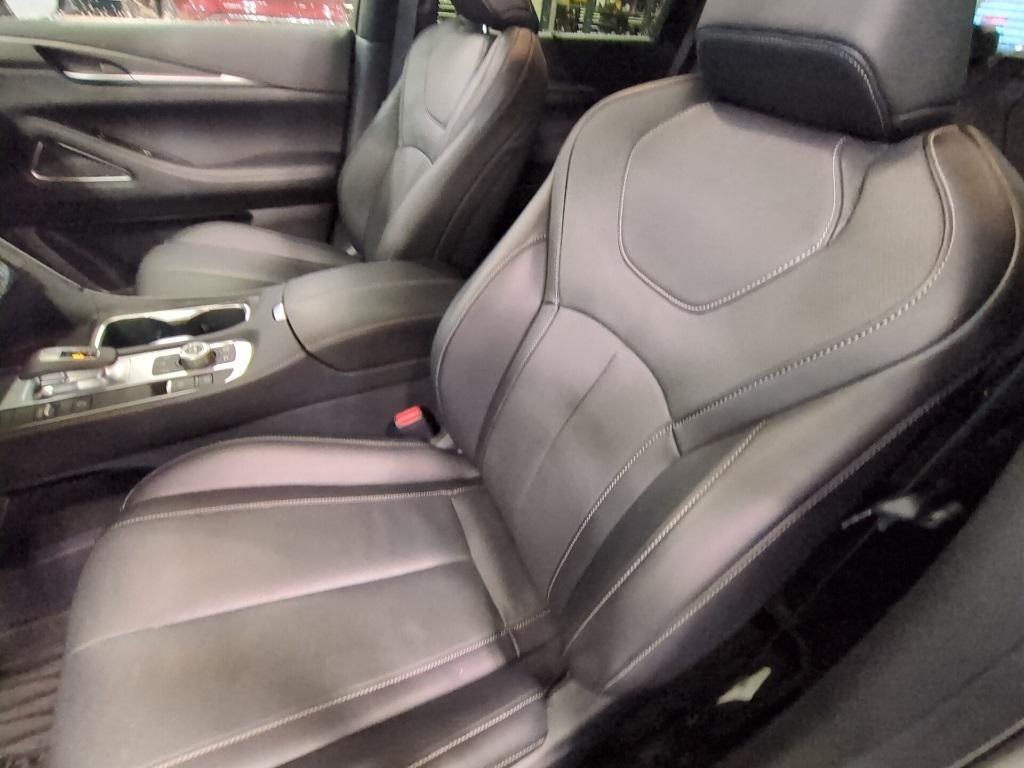 used 2025 INFINITI QX60 car, priced at $43,108