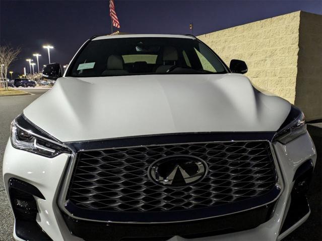 new 2025 INFINITI QX55 car, priced at $50,811