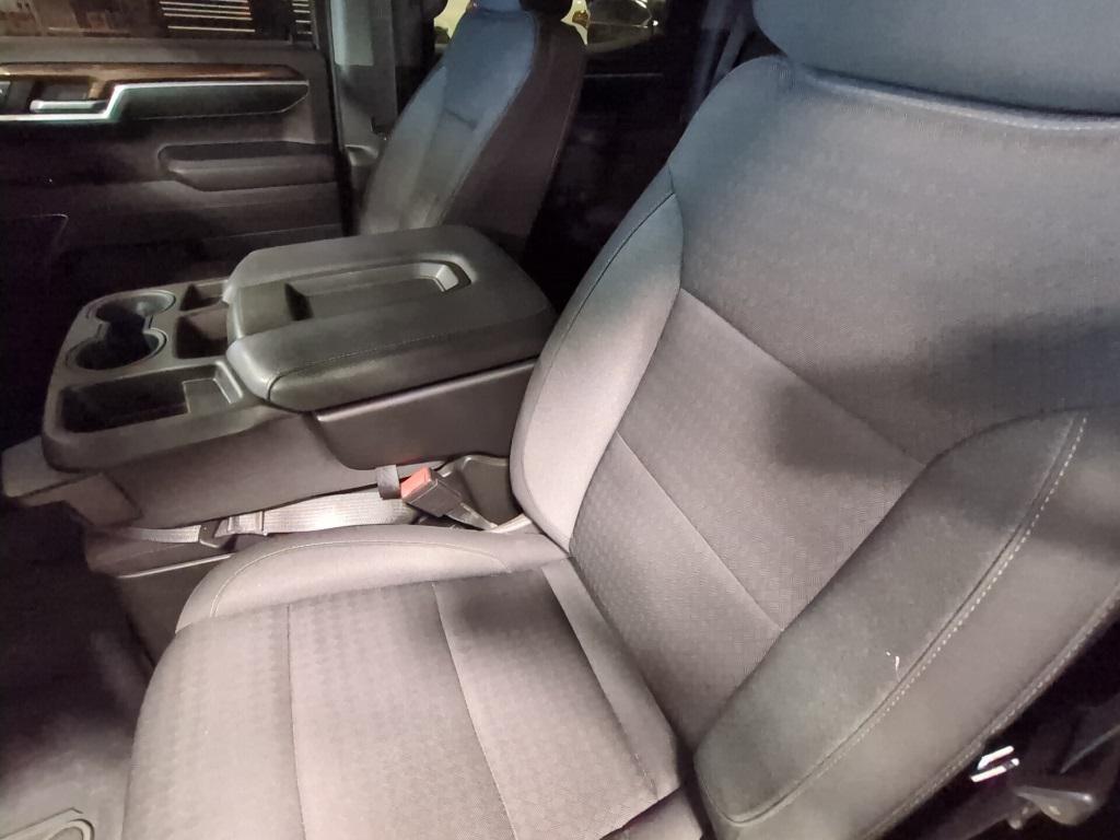 used 2022 Chevrolet Silverado 1500 car, priced at $38,977