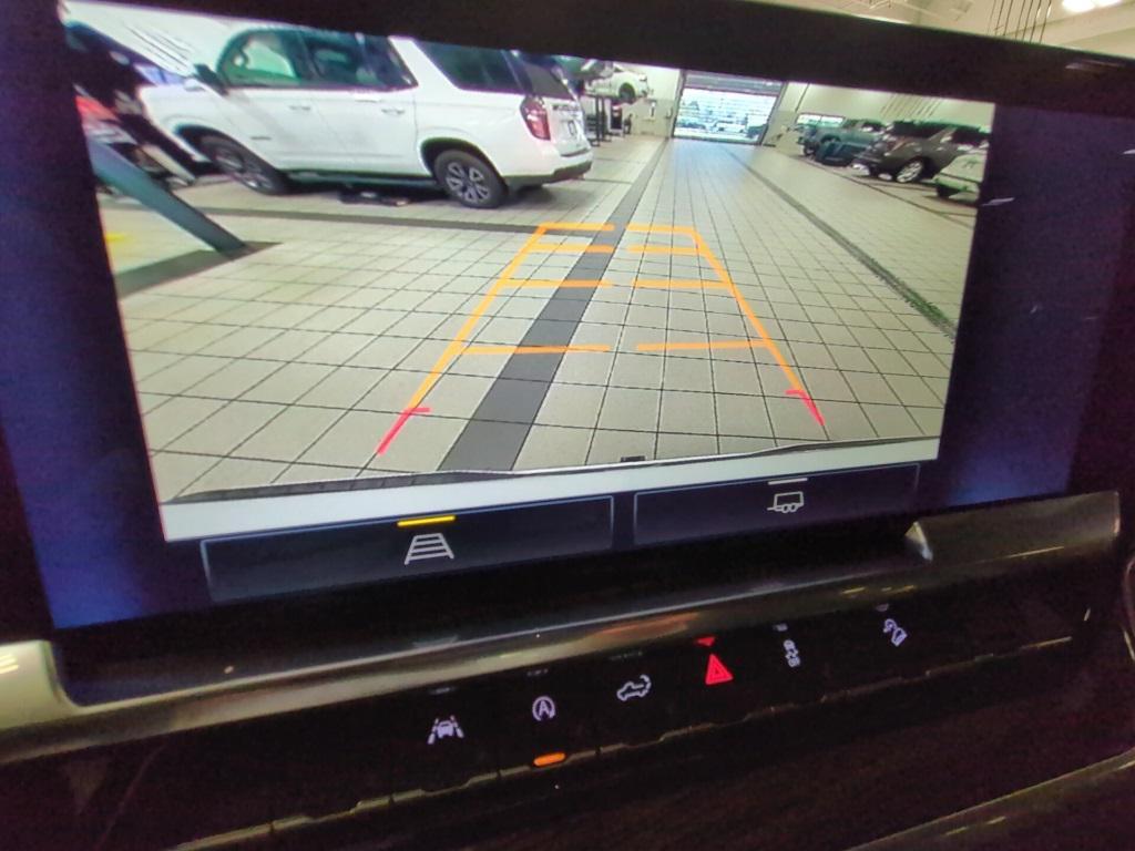 used 2022 Chevrolet Silverado 1500 car, priced at $38,977