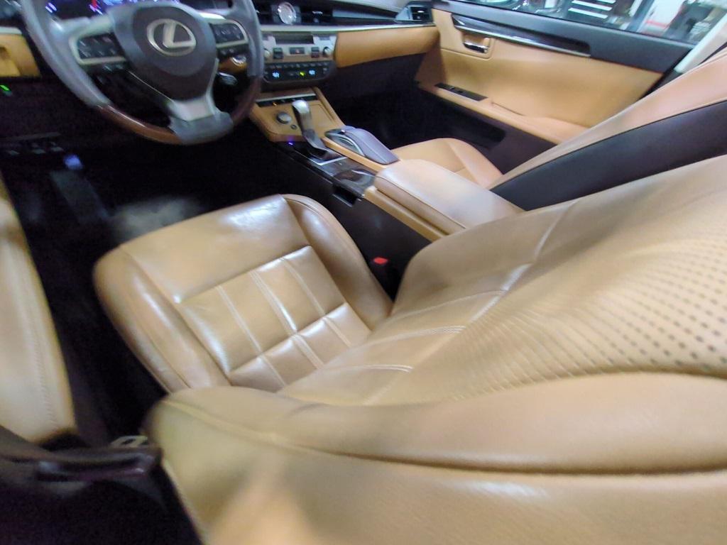 used 2017 Lexus ES 350 car, priced at $21,995