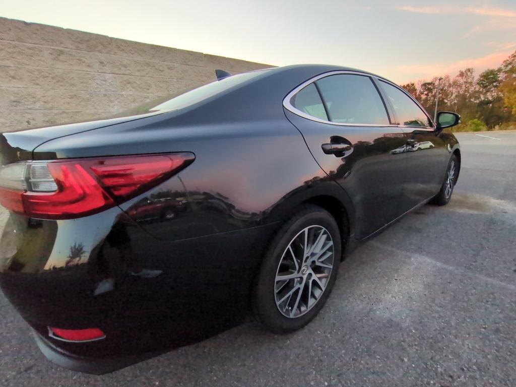 used 2017 Lexus ES 350 car, priced at $21,995