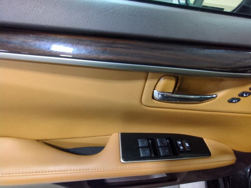 used 2017 Lexus ES 350 car, priced at $21,995