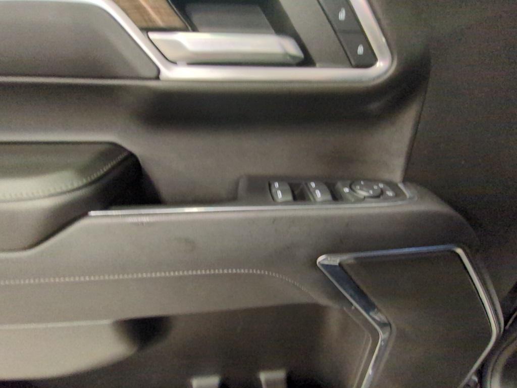 used 2022 Chevrolet Silverado 1500 car, priced at $39,998