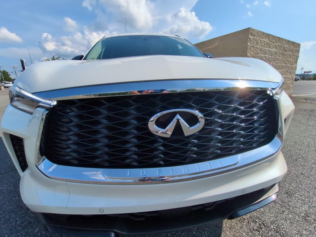 new 2025 INFINITI QX60 car, priced at $48,588