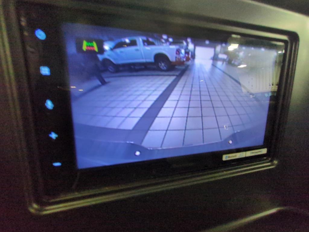 used 2015 Chevrolet Silverado 1500 car, priced at $21,926