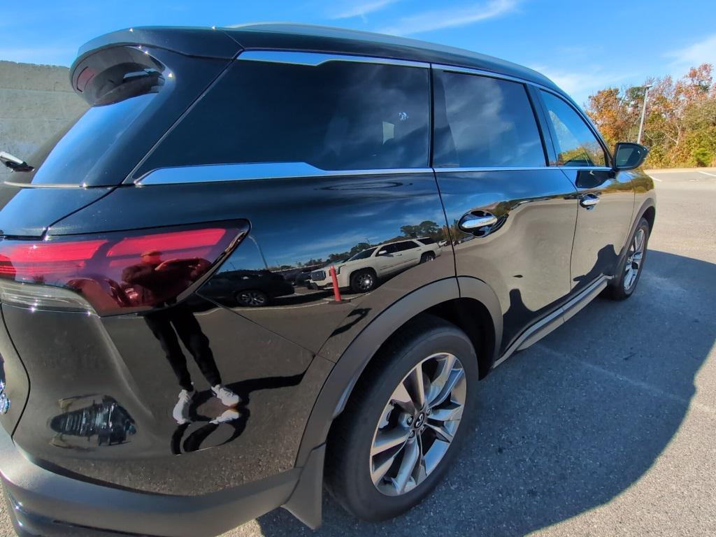 used 2025 INFINITI QX60 car, priced at $43,991
