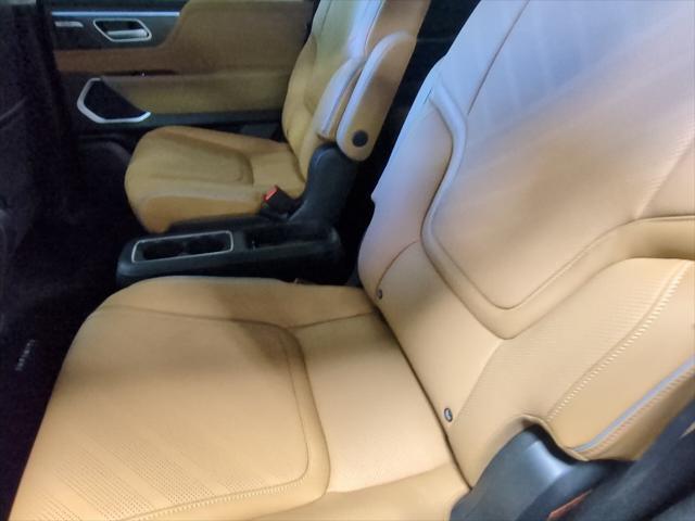 new 2025 INFINITI QX80 car, priced at $88,027