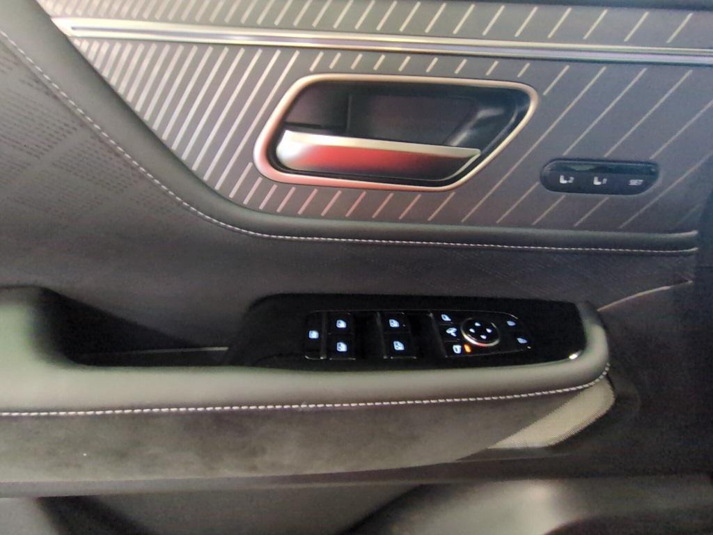 new 2026 INFINITI QX80 car, priced at $109,712