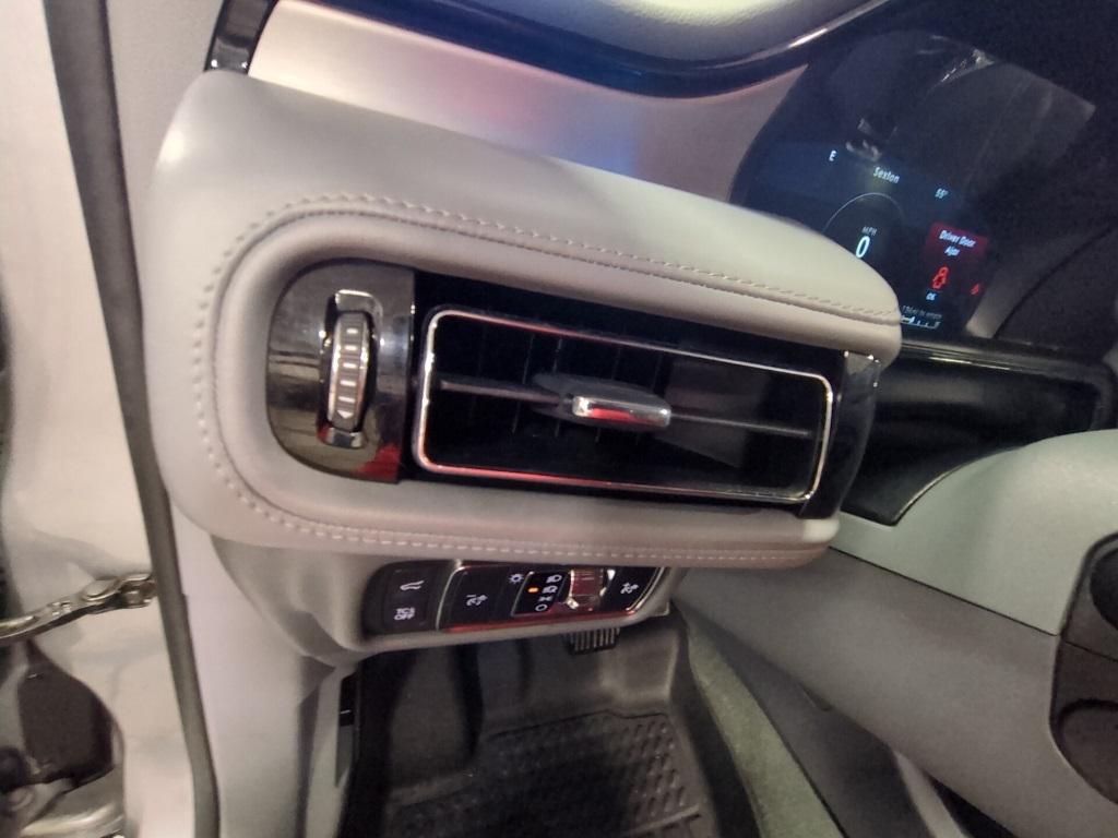 used 2022 Lincoln Nautilus car, priced at $33,999