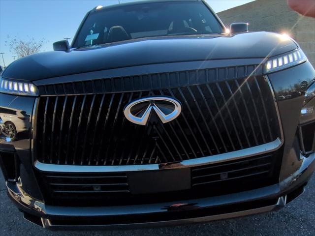 new 2025 INFINITI QX80 car, priced at $106,961