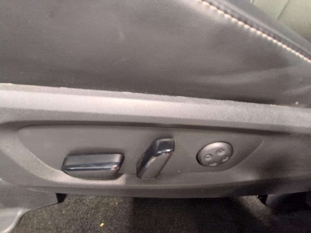 used 2025 INFINITI QX60 car, priced at $39,924