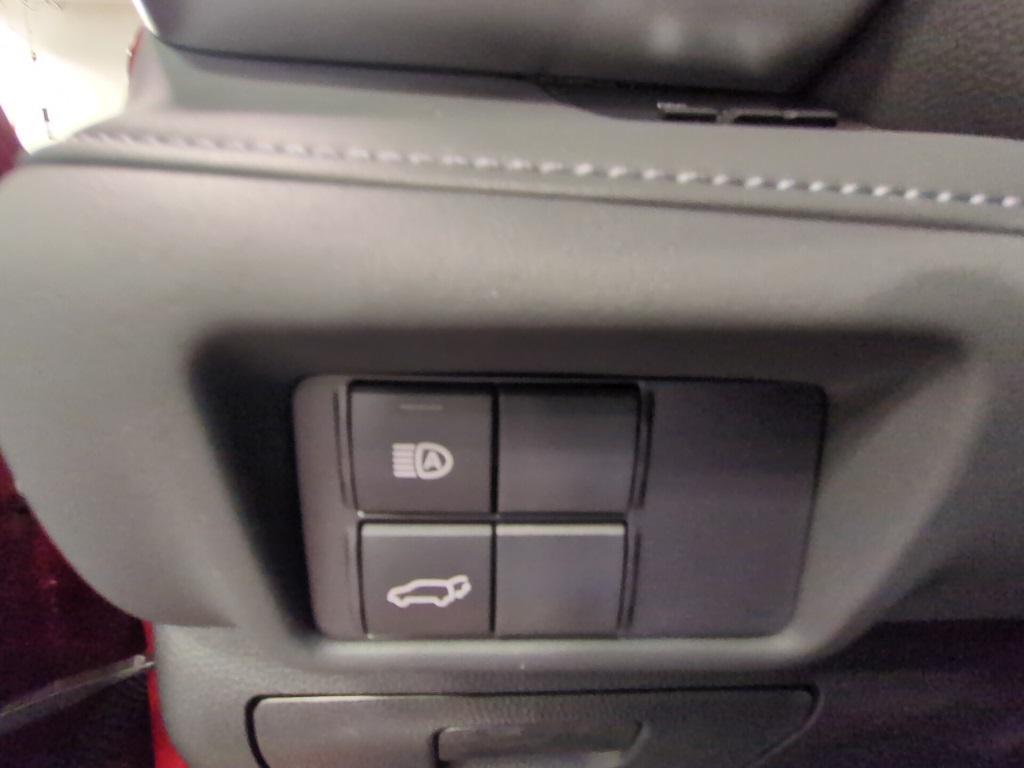 used 2024 Toyota Highlander Hybrid car, priced at $45,262