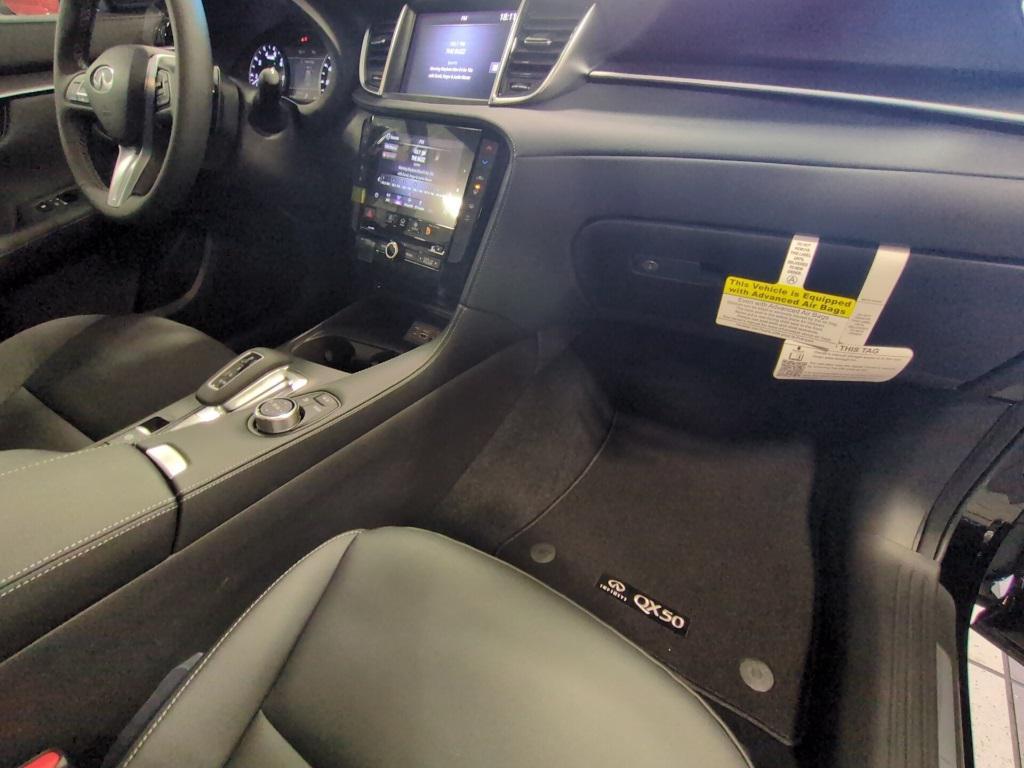 new 2025 INFINITI QX50 car, priced at $36,572