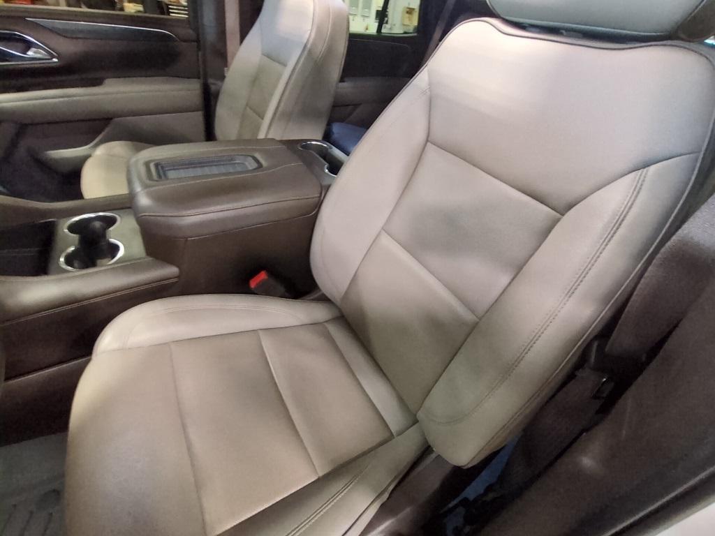 used 2023 GMC Yukon car, priced at $45,731