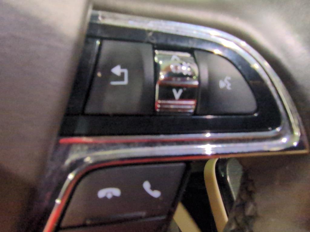 used 2022 Lincoln Nautilus car, priced at $25,995