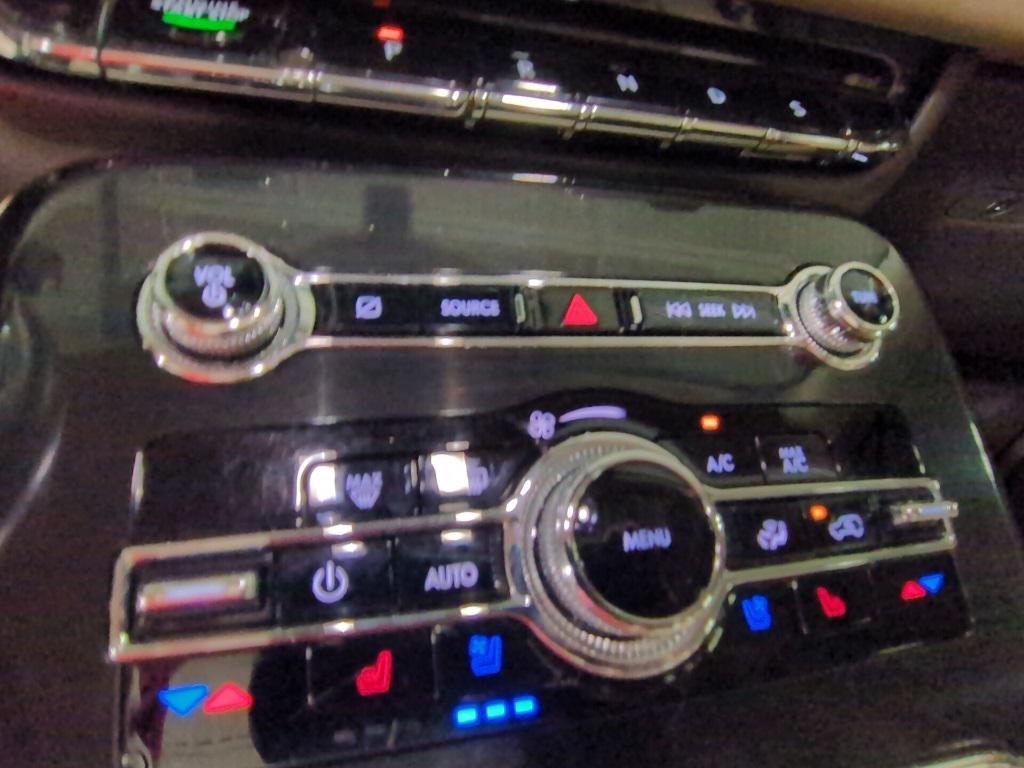 used 2022 Lincoln Nautilus car, priced at $25,995