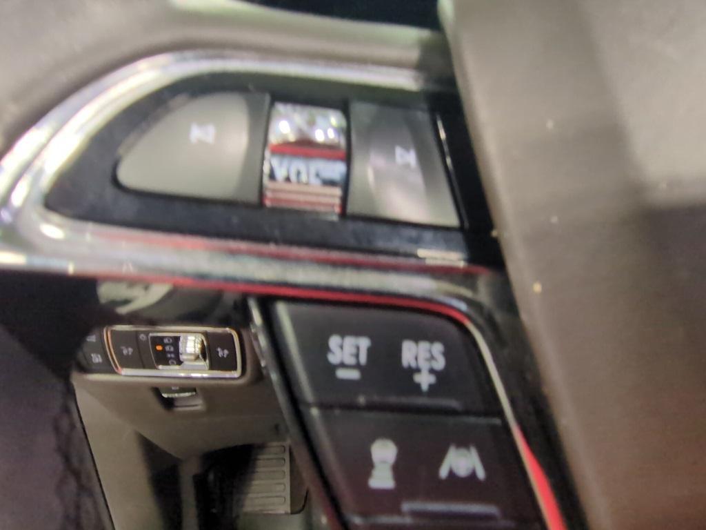 used 2022 Lincoln Nautilus car, priced at $25,995