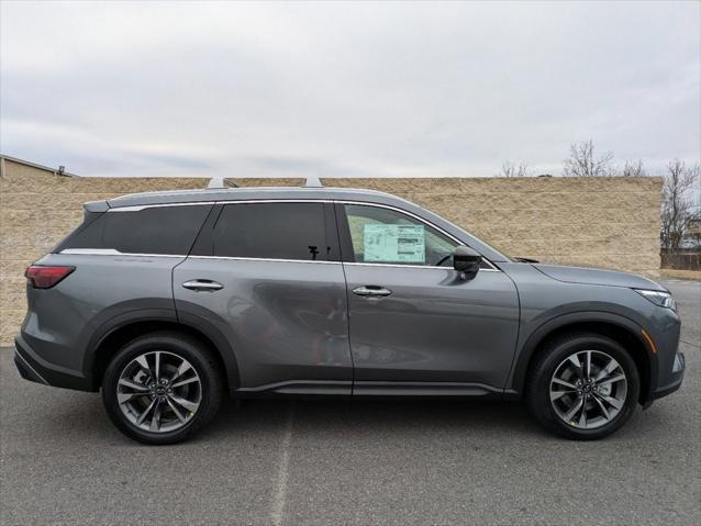 new 2025 INFINITI QX60 car, priced at $57,613