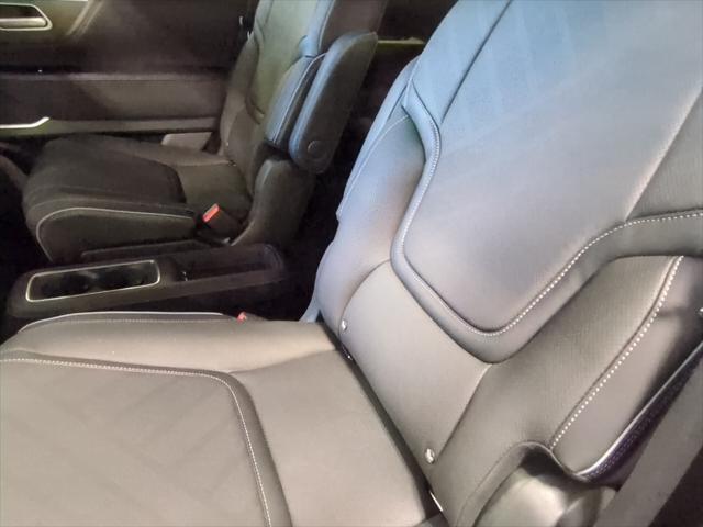new 2025 INFINITI QX80 car, priced at $87,360