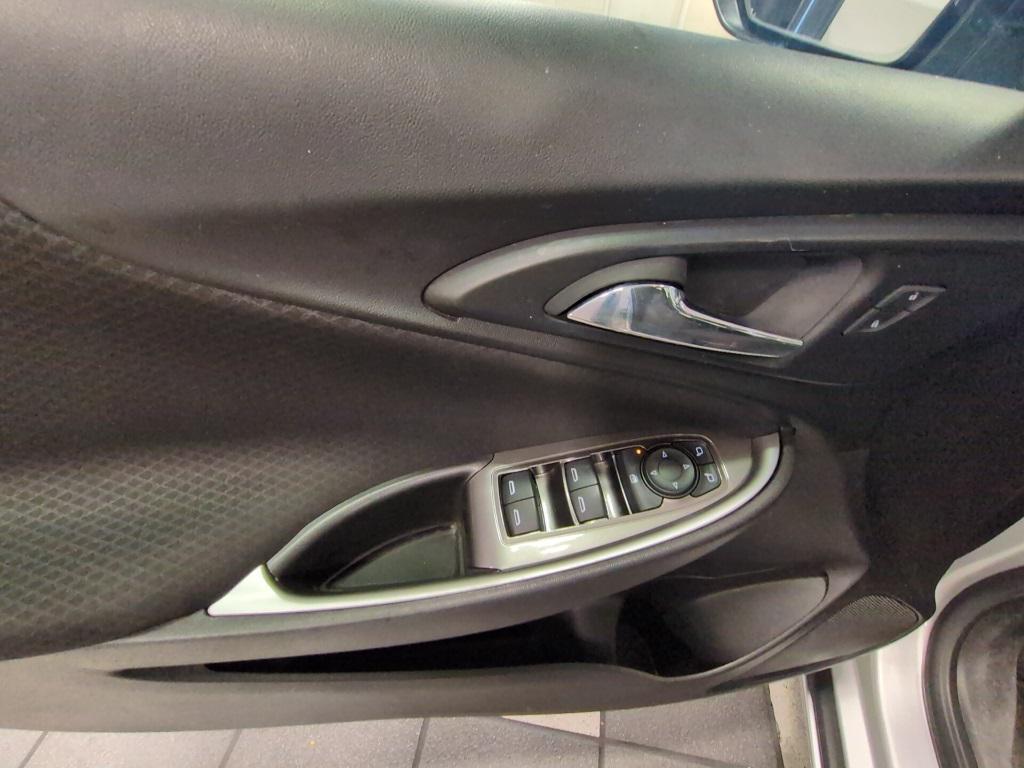 used 2018 Chevrolet Malibu car, priced at $16,471