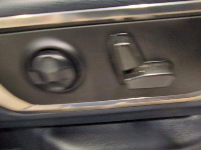 used 2021 Ram 1500 car, priced at $38,957