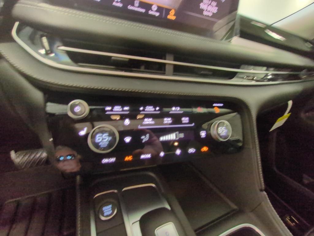 new 2025 INFINITI QX60 car, priced at $42,558