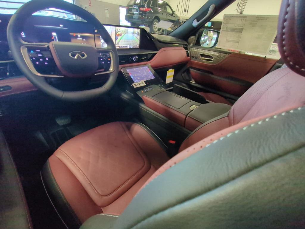 new 2026 INFINITI QX80 car, priced at $102,751