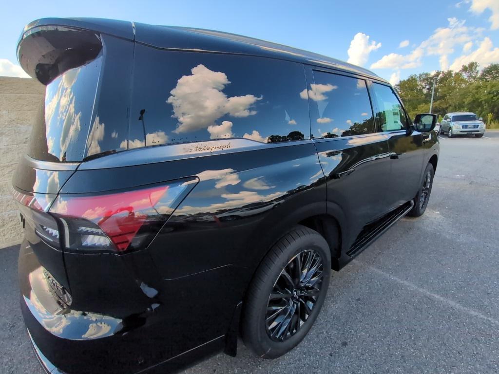 new 2026 INFINITI QX80 car, priced at $102,751