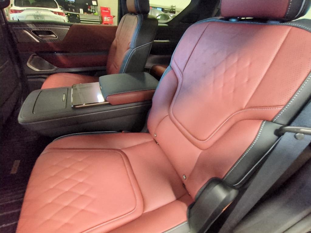 new 2026 INFINITI QX80 car, priced at $102,751