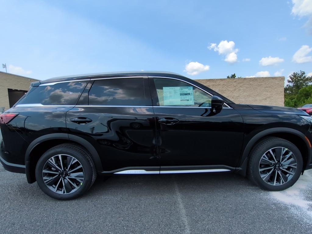 new 2026 INFINITI QX60 car, priced at $57,621