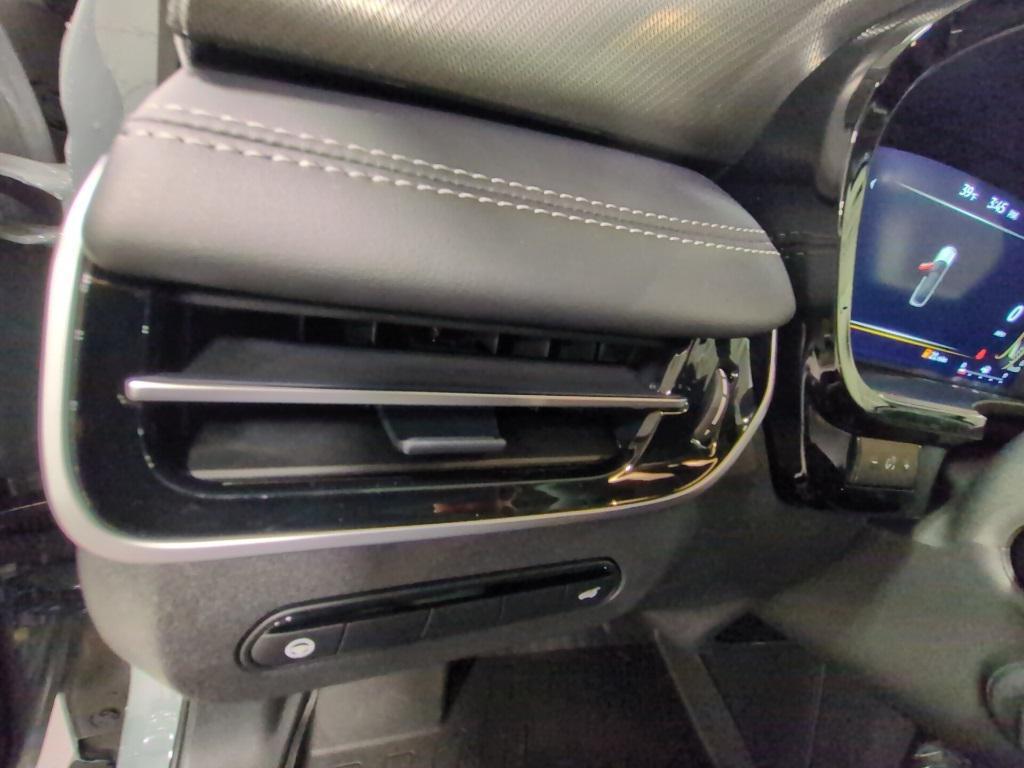 new 2026 INFINITI QX60 car, priced at $51,104