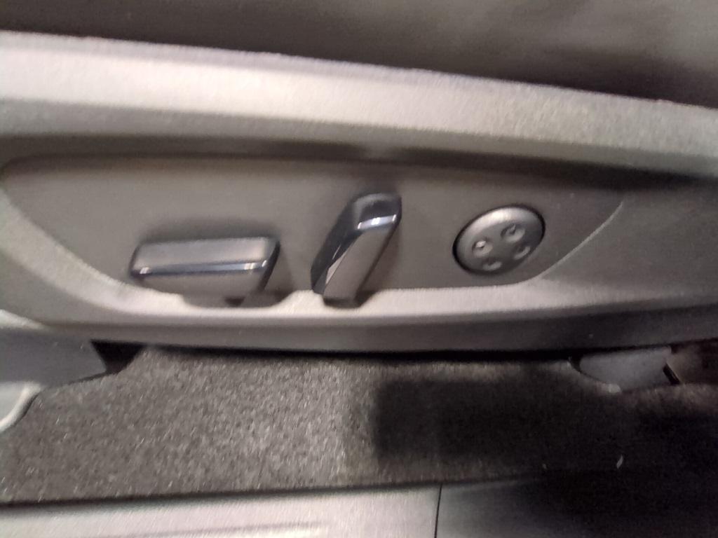 new 2026 INFINITI QX60 car, priced at $51,104