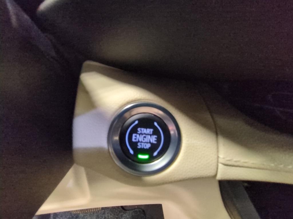 used 2021 Buick Envision car, priced at $26,651