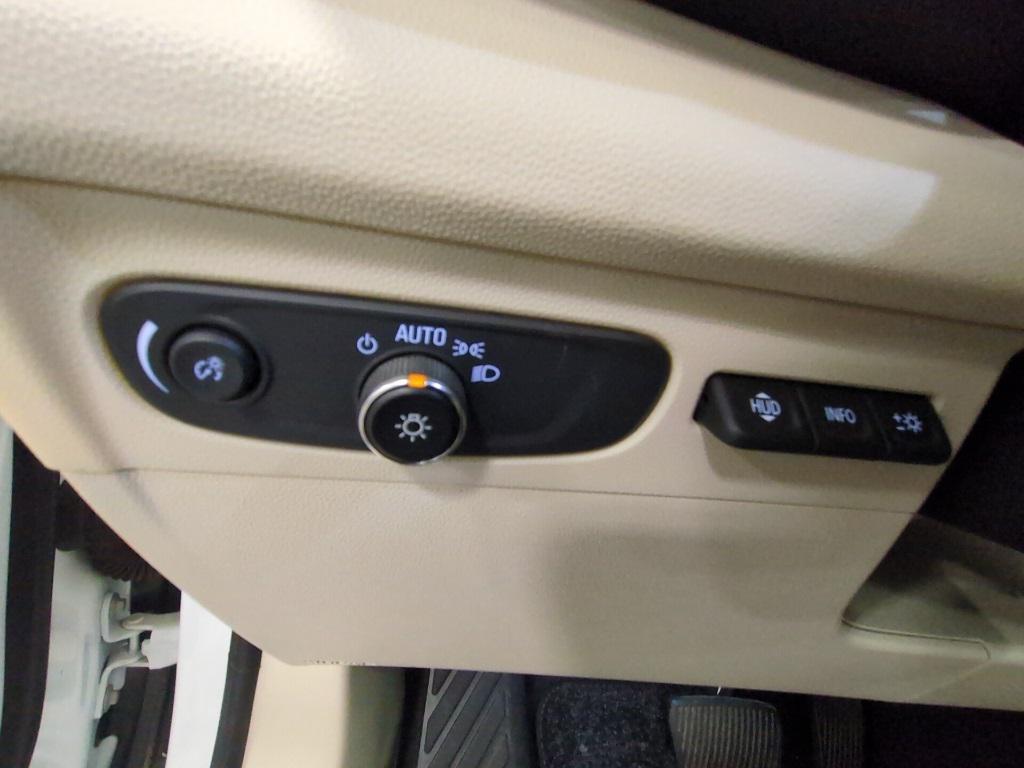 used 2021 Buick Envision car, priced at $26,651