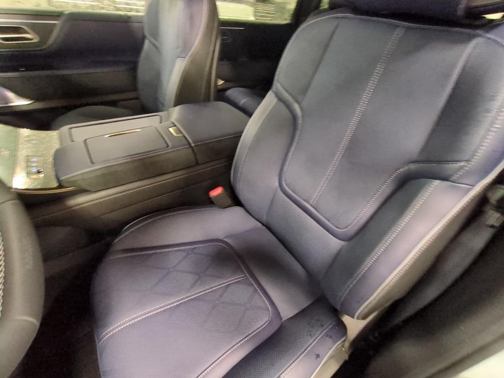 new 2026 INFINITI QX80 car, priced at $91,892