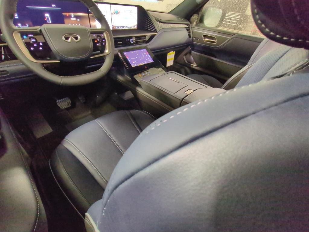 new 2026 INFINITI QX80 car, priced at $91,892