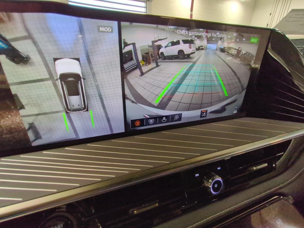 new 2026 INFINITI QX80 car, priced at $102,860