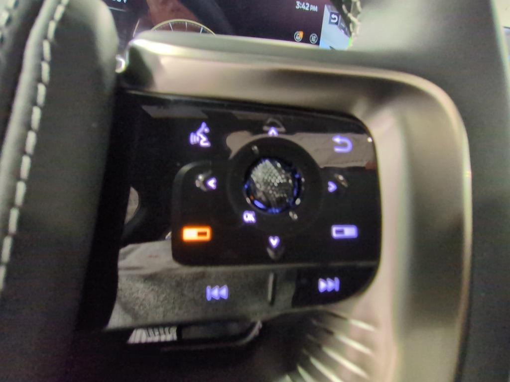 new 2026 INFINITI QX80 car, priced at $102,860