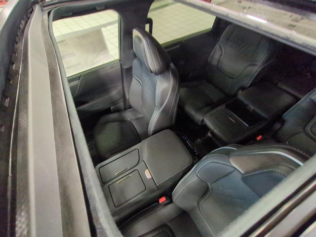 new 2026 INFINITI QX80 car, priced at $102,860