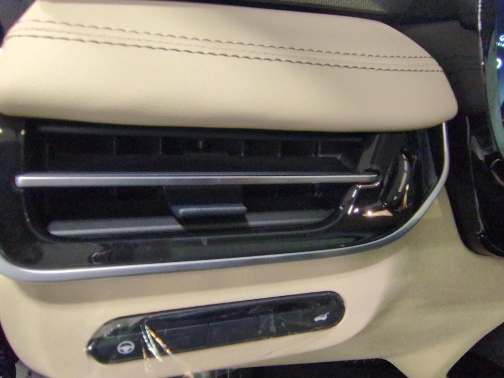new 2025 INFINITI QX60 car, priced at $48,918