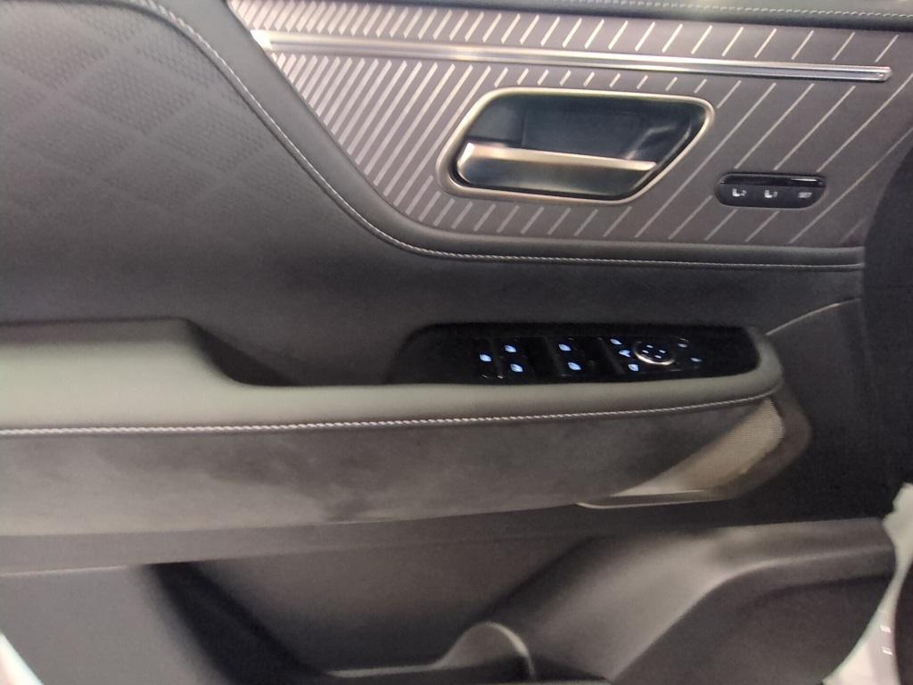 new 2026 INFINITI QX80 car, priced at $103,920