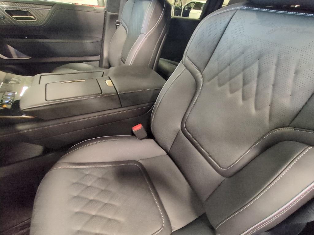 new 2026 INFINITI QX80 car, priced at $103,920