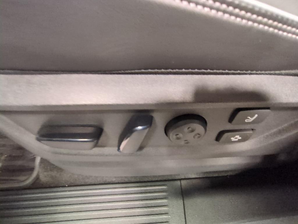 new 2026 INFINITI QX80 car, priced at $102,860