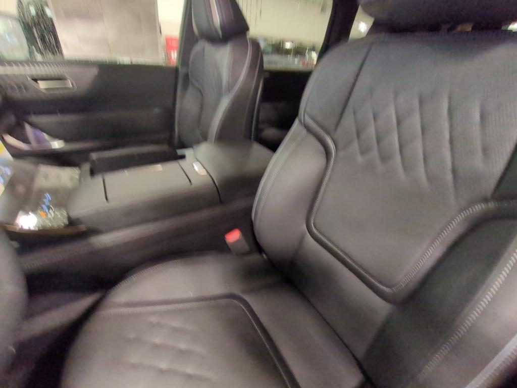 new 2026 INFINITI QX80 car, priced at $102,860