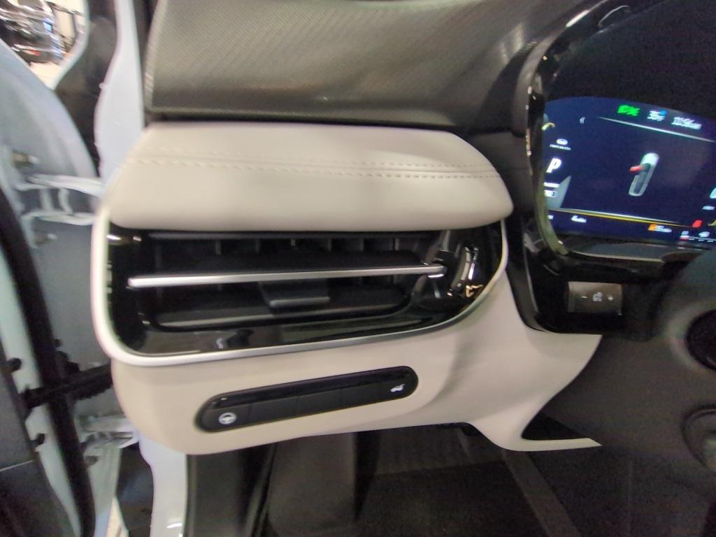 new 2026 INFINITI QX60 car, priced at $52,911