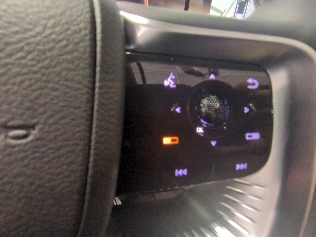 new 2025 INFINITI QX80 car, priced at $82,027